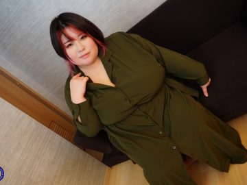 Mature.nl - Huge Breasted Bbw Japanese Lady Begging For A Creampie