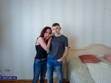 Mature.nl - Stepmom Ester Is Taking Her 18 Year Old Stepson's Virginity And He Loves It!